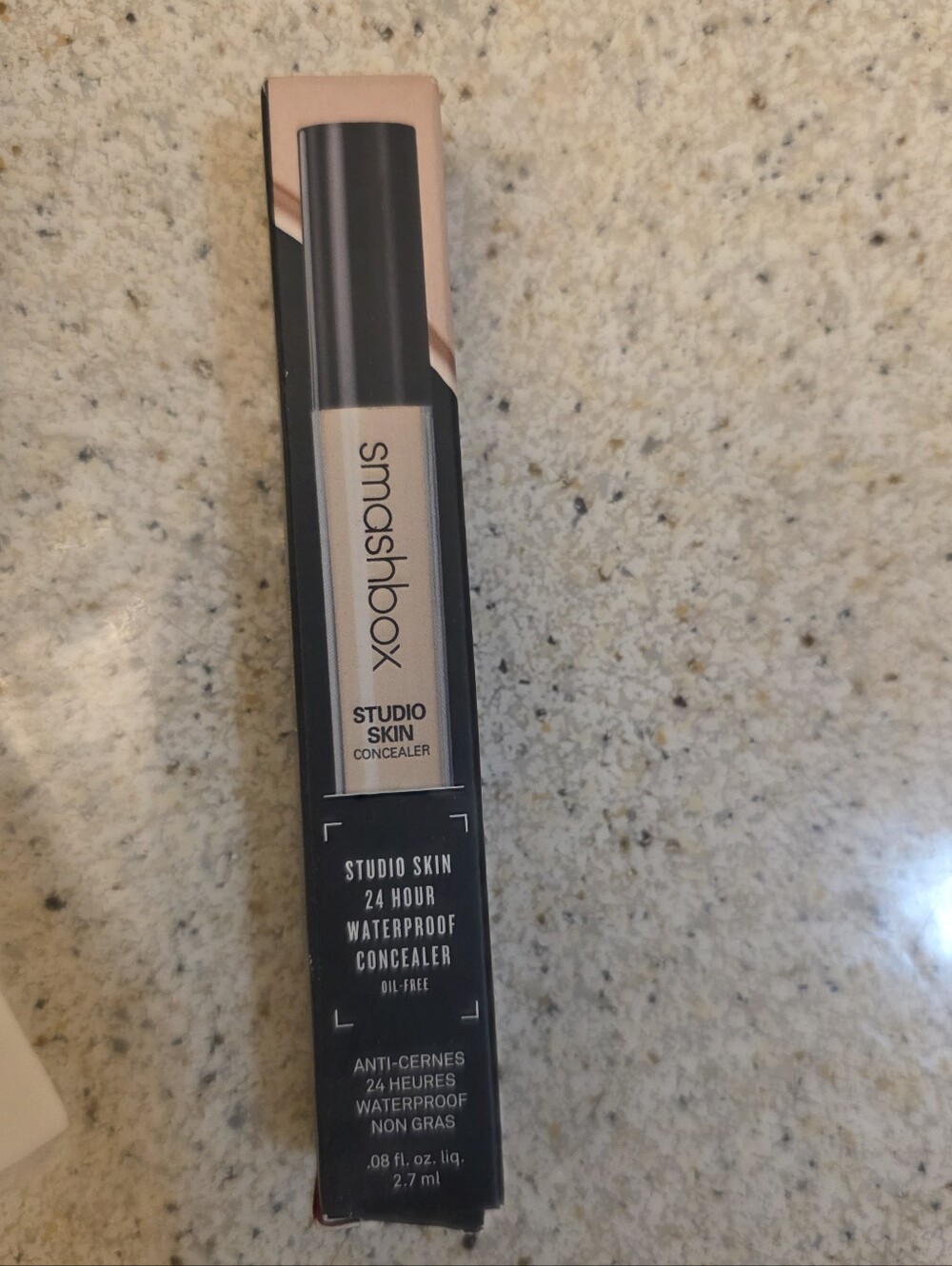 Smashbox Studio Skin 24 Hour Waterproof Oil-Free Concealer-FAIR 2.7 ml NEW W BOX